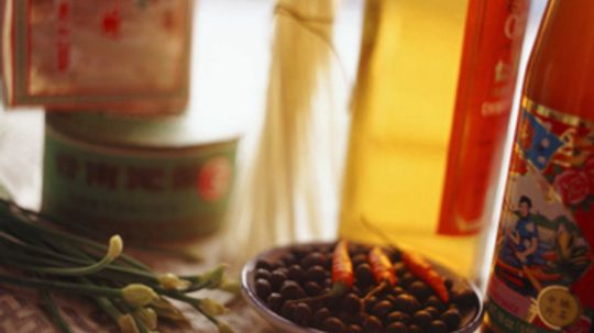 中国葡萄酒终极指南＂width=