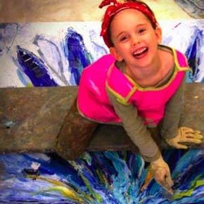 Child prodigy painter Autumn de Forest at age 7