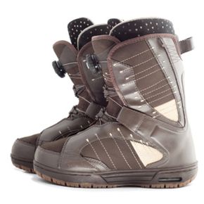 Snowboarding boots