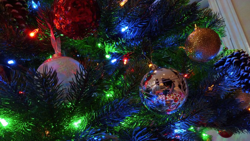 How to Change Pre-lit Christmas Tree Lights to Flashing