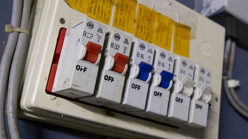 How Circuit Breakers Work Howstuffworks, How Much Does It Cost To Change Wiring In A House
