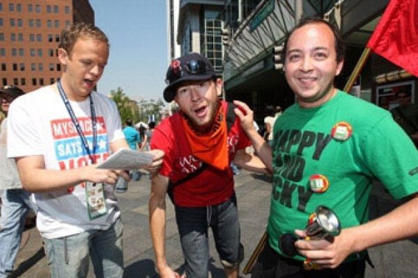 Matt Britten, a citizen journalist for MySpace, conducts interviews during the 2008 Democratic National Convention in Denver, Colo.   