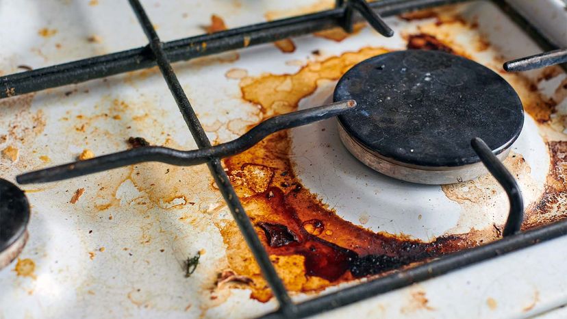 10 Things in Your Kitchen You Should Get Rid of Immediately