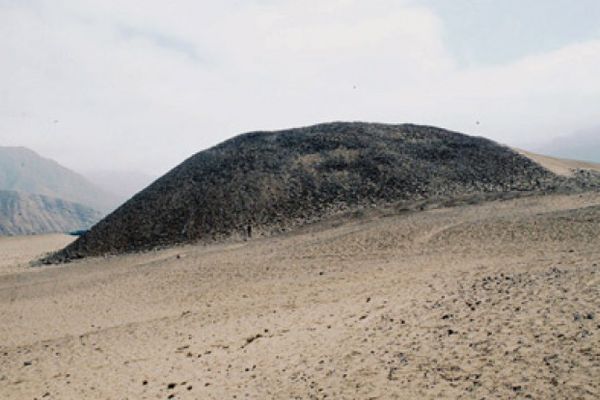 Mound builders