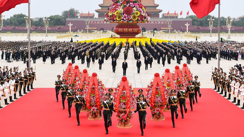 Xi Jinping, fallen heroes