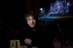 尼尔·盖曼（Neil Gaiman）“border=