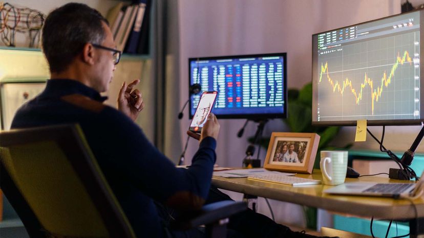 股票市场图＂width=