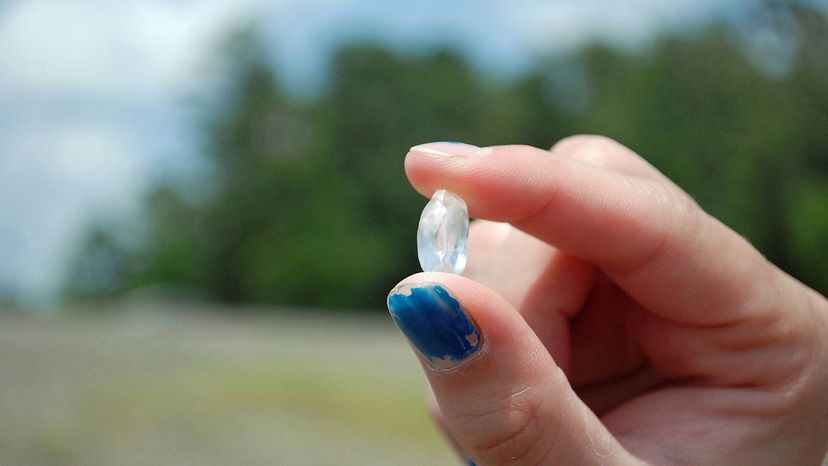 Bobbie Oskarson holds her 8.52-carat diamond