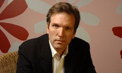 Actor Martin Donovan played Archibald Newlands in the "Law & Order: SVU" episode "Serenidipity."”border=