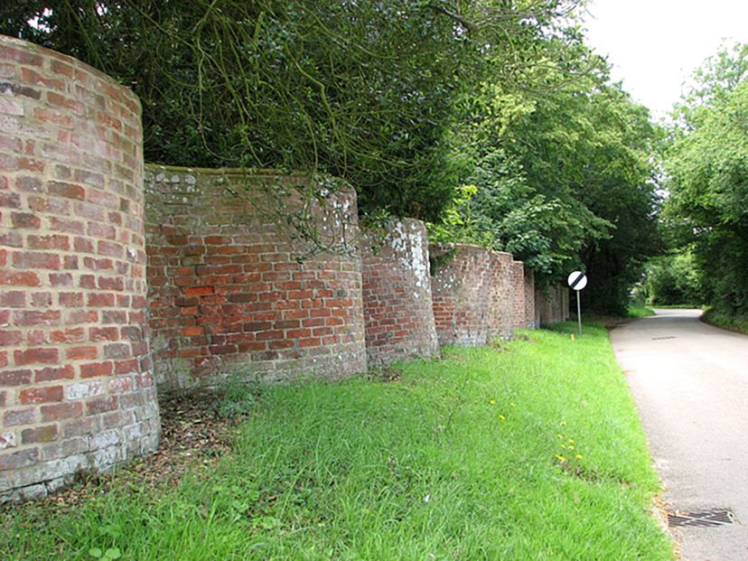 crinkle crankle wall