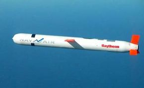 tomahawk missile cruise speed