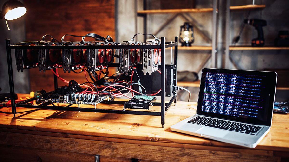 Bitcoin: High-tech Currency or Black-market Money? | HowStuffWorks