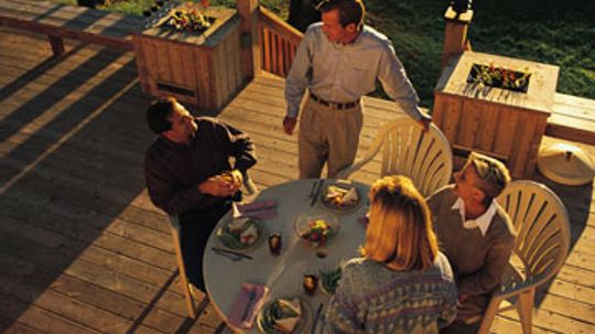 How to Design a Deck that Fits Your Lifestyle