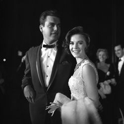 Actors Natalie Wood and Robert Wagner attend an event in 1959 in Los Angeles, California.