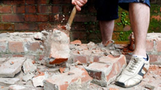 5 Tools You Need for Demolition