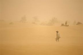 Dangers Of The Desert Flash Floods And Sandstorms Dangers In The Desert Flash Floods And Sandstorms Howstuffworks