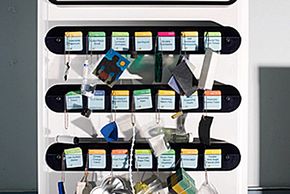 科技nology libraries can contain samples and information, teaching designers about new state-of-the-art technologies and how they might be able to apply them -- the guys on Discovery's show "Prototype This!" have the use of one.”width=