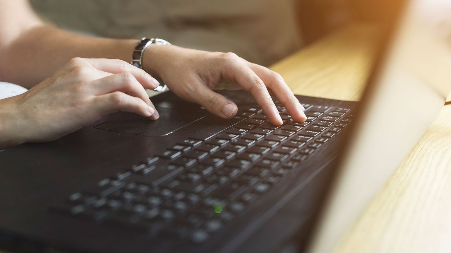 如何使用Windows设备管理器