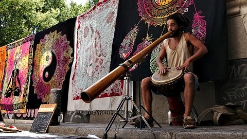 The Aussie Didgeridoo May Be the World's Oldest Wind Instrument - Vimarsana News