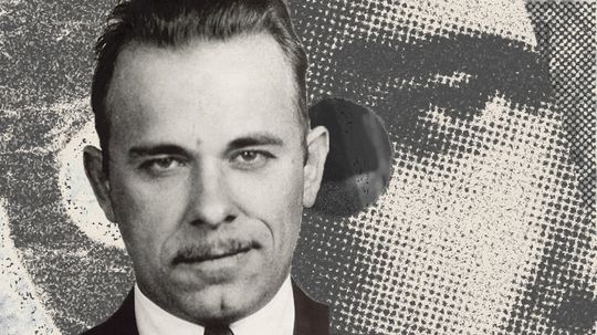 黑帮约翰·迪林格（John Dillinger）的伏击和死亡“border=