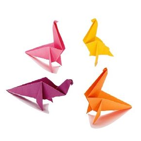 Use different sizes and shapesof paper for your origami dinosaurs.