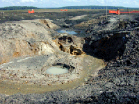 这个天坑是造成佛罗里达州杰克逊湖至少每25年排水一次的两个天坑之一。＂width=