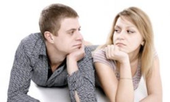 家庭暴力:比你想象的更常见”class=