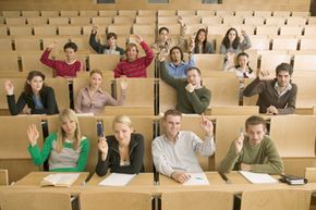 举起你的手如果你提前行动。”width=