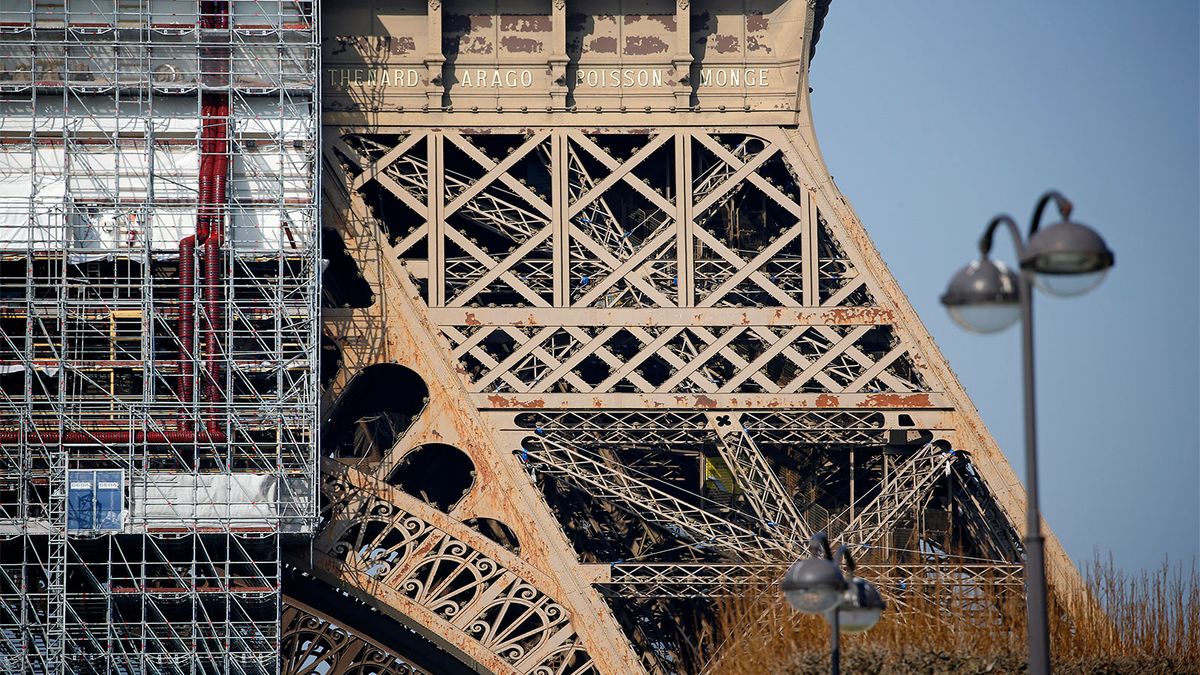 Art Now and Then: The Eiffel Tower