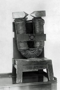 Behold the large horseshoe electromagnet used by English physicist and chemist Michael Faraday, around 1830.