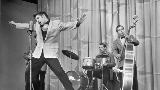 The Top 30 Songs of Elvis Presley