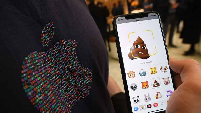 iPhone, poop emoji