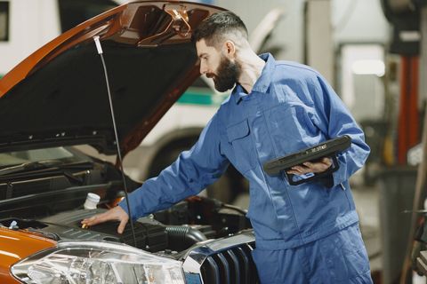 Engine Diagnostic: Uncovering Performance Issues Effectively - Vimarsana News