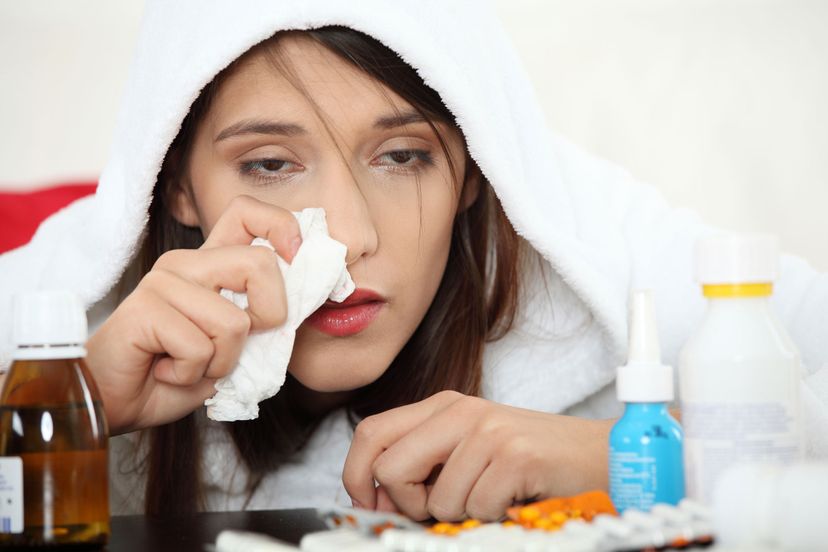 Yep, colds are awful. But they usually run their course in week or so, and thereâ€™s no need for an ER trip. Â© Piotr Marcinski/Thinkstock