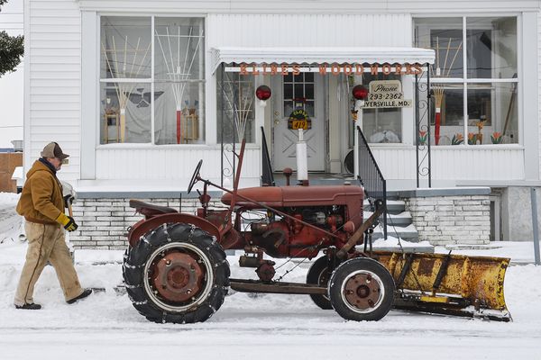 1940s tractor