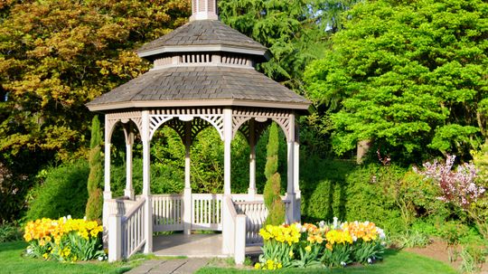 How to Find a Gazebo That Works For Your Outdoor Space