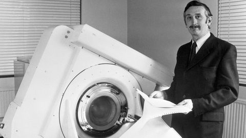 The First CT Scan Was 50 Years Ago, Changing Medicine Forever - Vimarsana News
