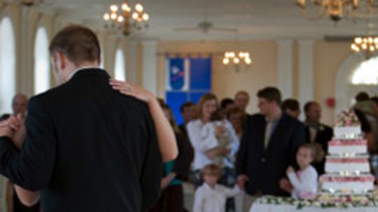 10 First Dance Songs for Your Wedding