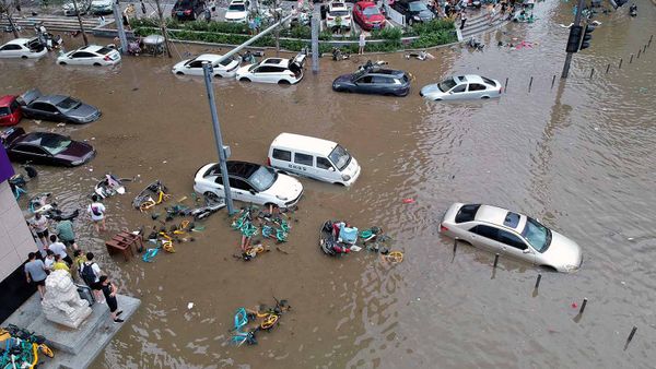 flash floods China