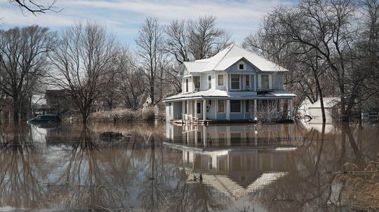 How to Prepare for a Flood