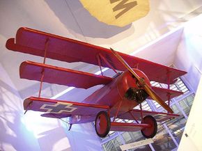 Red Baron Manfred von Richthofen Fokker Dr. I fatal flaw