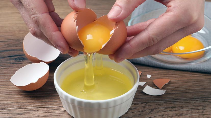 separating egg yolk from white