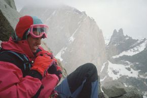 冻伤通常发生在多雪的地区，但你也可以在不那么极端的地方暴露在冰冻的温度下。见皮肤问题的图片。＂width=