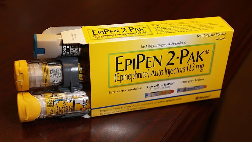 EpiPen＂width=