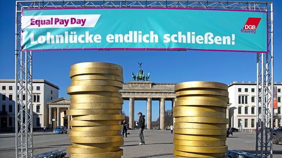 18新利最新登入性别收入差距是如何产生的＂class=