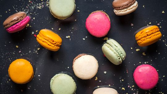 Macaroon vs. Macaron: Differentiating Between Sweet Treats