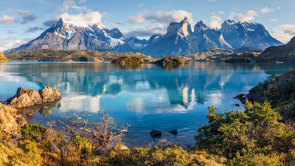 Andes Mountains: Home to Rainforests, Volcanoes and Alpacas | HowStuffWorks