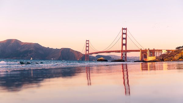 10 California Landmarks No Visitor Should Miss