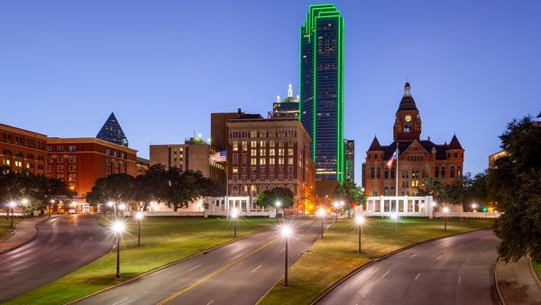 10 Texas Landmarks Embodying Pride in the Lone Star State