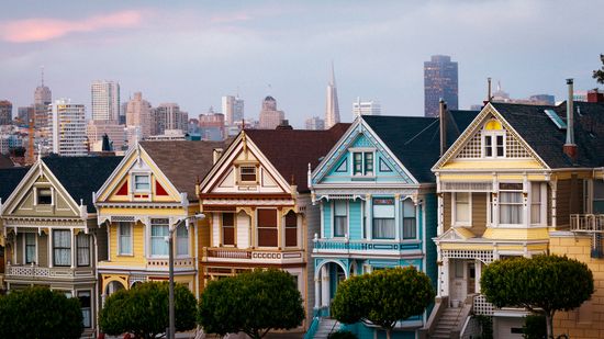 10 Most Walkable Cities in the U.S., Based on Walk Score